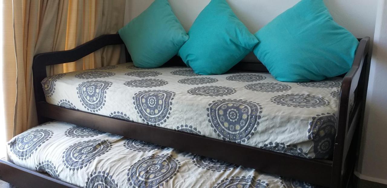 Hotel Suites Nadia Bucerías Екстериор снимка